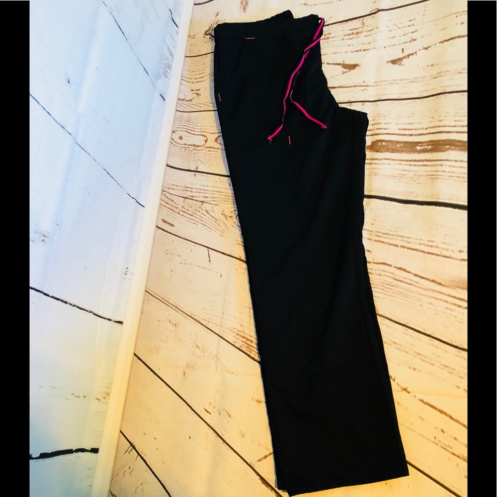 Black scrub pants